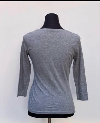 Camiseta gris manga larga Primark