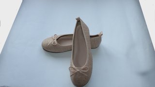 Merceditas beige con lazo