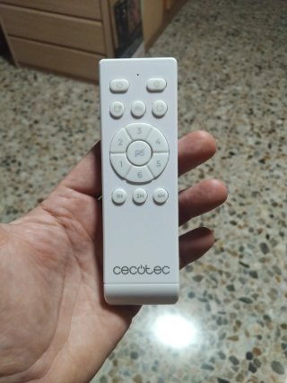 Ventilador de techo madera y blanco con mando dist