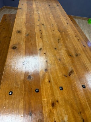 Mesa de comedor de pino