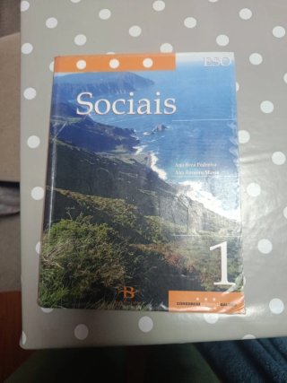 Sociais Educación Secundaria Obrigatoria : curs...