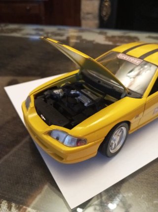 1:18 FORD MUSTANG (JOUEF EVOLUTION)