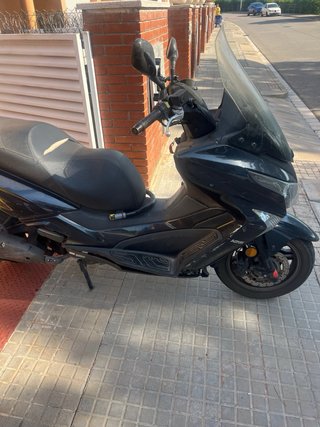 Kymco Grand Dink 125cc Negra 2017