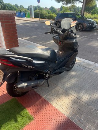 Kymco Grand Dink 125cc Negra 2017