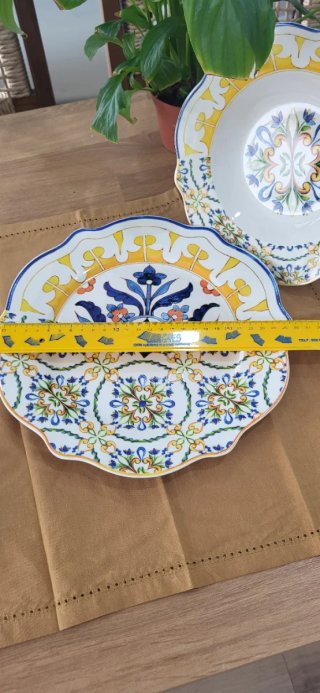 Lote Platos de cerámica con diseño floral
