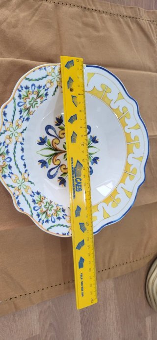 Lote Platos de cerámica con diseño floral