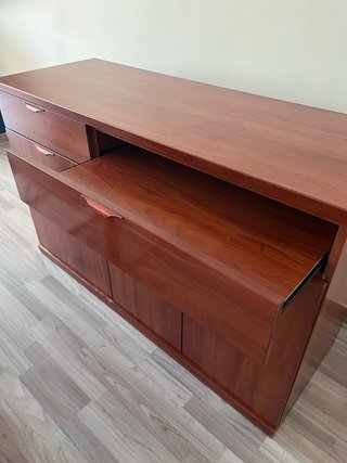 Mobile buffet in legno per sala da pranzo o ufficio