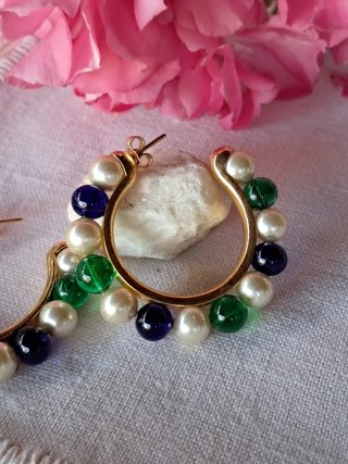 Pendientes vintage aro perlas y cuentas
