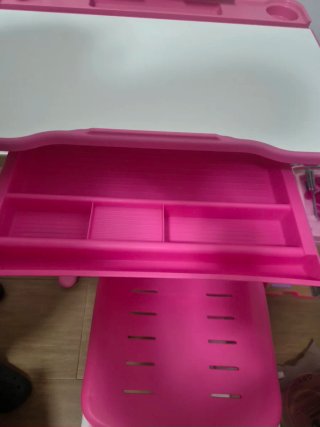 Escritorio y Silla Infantil Rosa y Blanco