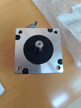 Motor paso a paso IGUS MOT-AN-S-060-035-060-L-A-AA