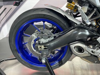 Yamaha MT-09 SP Negro-Azul