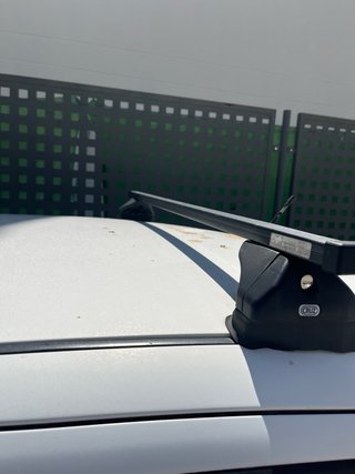 Barras de techo para coche Seat.