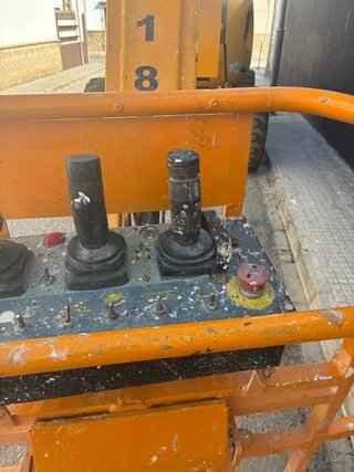 Plataforma Elevadora Haulotte 18