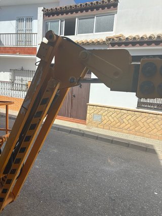 Plataforma Elevadora Haulotte 18