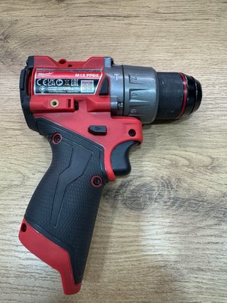 Taladro Milwaukee M12 FPD 2