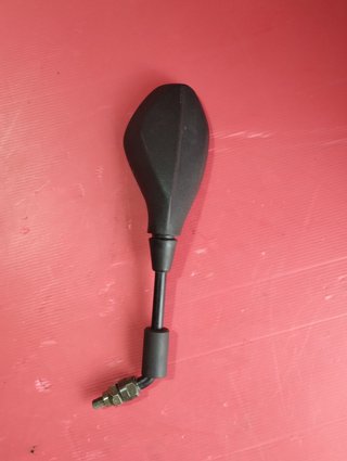 SPECCHIO SPECCHIETTO RETROVISORE DESTRO APRILIA
