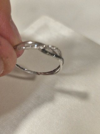 Anillo oro y diamantes.
