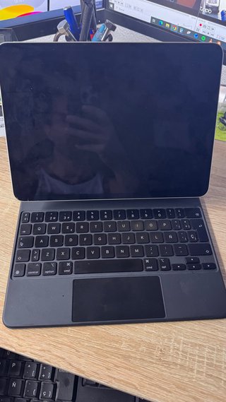 iPad Pro 11 2020 128 gb(350 ipad) Teclado 150