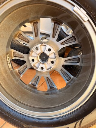 Llantas MG con Neumáticos Maxxis