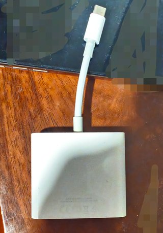MacBook Pro M1 come nuovo+scatola+fattura+hub Apple