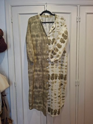 Vestido fluido beige y verde talla única
