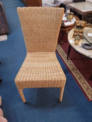 SILLA DE RATÁN TEJIDO