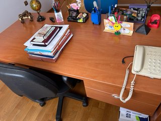Mesa de oficina, silla, mesa de ordenador