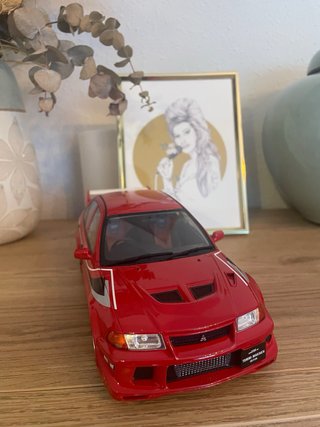 Mitsubishi Lancer Evo VI Tommi Makinen 1:18 otto