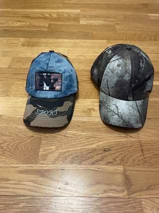 Pack 2 Gorras NY y Decathlon