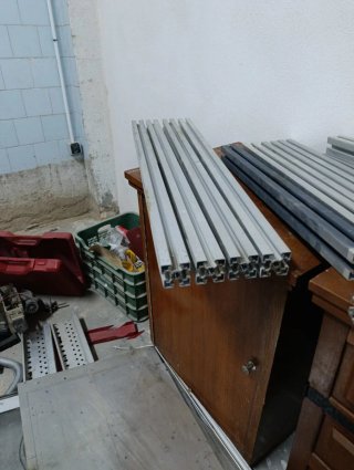 Lote perfiles aluminio estructural