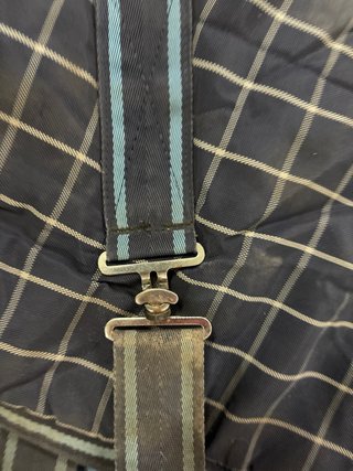 Manta caballo 135-150g fuerte y resistente