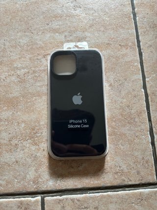Cover iPhone 15 Nero Apple