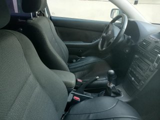 Toyota Avensis 2004