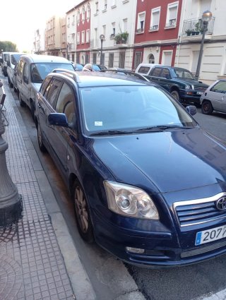 Toyota Avensis 2004