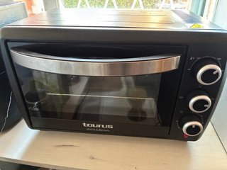 Horno Taurus White & Brown