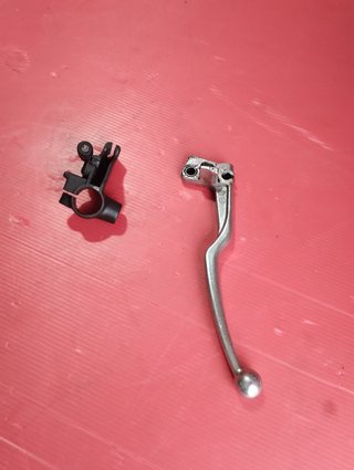 SUPPORTO LEVA FRIZIONE APRILIA TUONO 125 2025 KM
