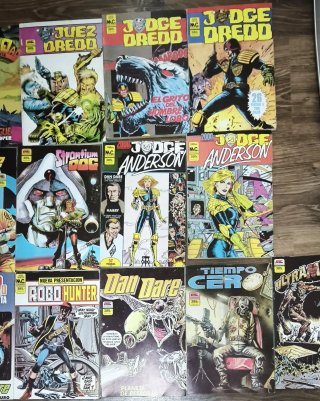 16 comics