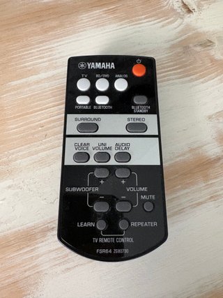 Barra de sonido Yamaha YAS-152 en perfecto estado