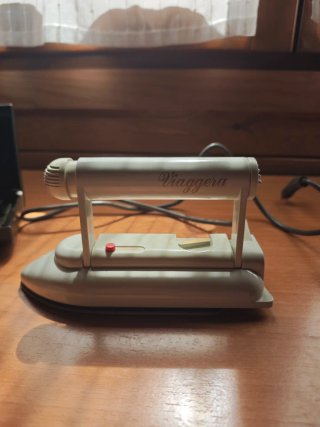 Plancha de viaje vintage Viaggera Ufesa