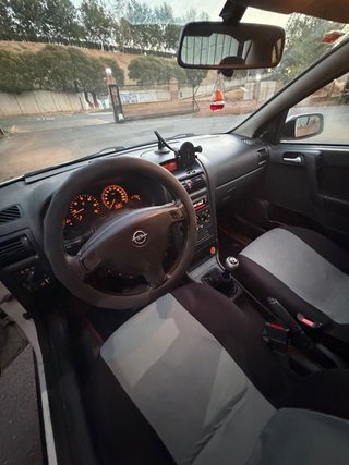 Opel Astra 2002
