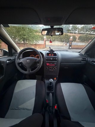 Opel Astra 2002