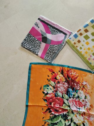 Lote 3 pañuelos/bandanas 50x50 cm