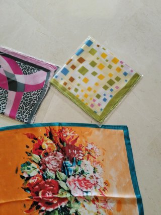 Lote 3 pañuelos/bandanas 50x50 cm
