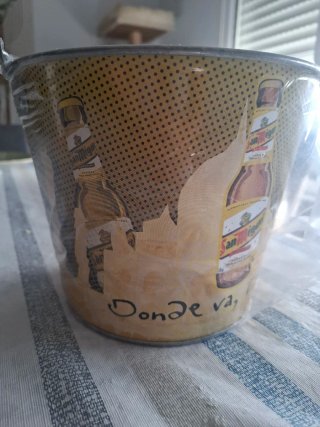 Cubo Cerveza San Miguel. Sin ningun uso.