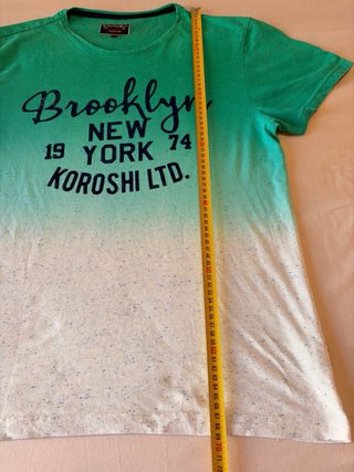 Camiseta Koroshi & Co Brooklyn New York degradada