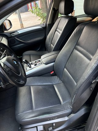 BMW X6 2012