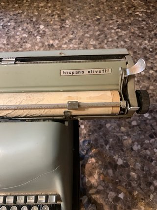 Máquina de escribir VINTAGE Olivetti Lexicon 80