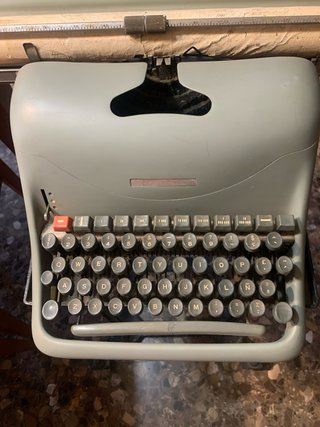 Máquina de escribir VINTAGE Olivetti Lexicon 80