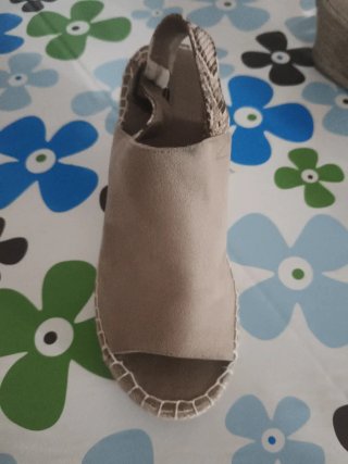 Cuñas fiesta beige talla 37