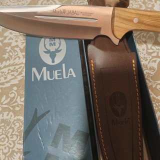 Cuchillo de caza Muela con funda